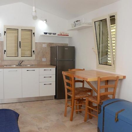 Apartments Villa Corrias Cala Liberotto Ngoại thất bức ảnh